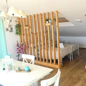 https://chic-beauty.sicilyhotelsitaly.net