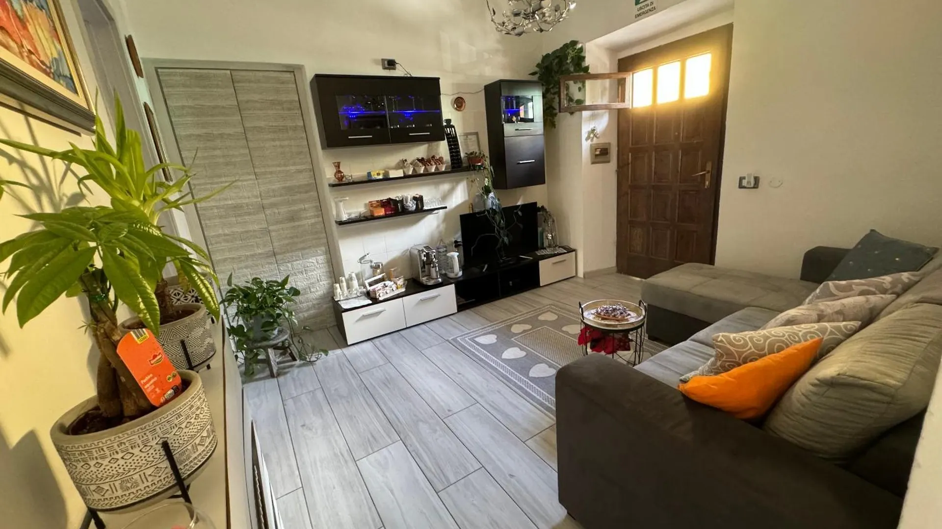 Hotel Casa L'Aquila Como Italien