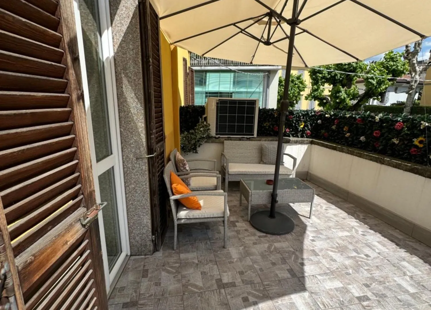 Hotel Casa L'Aquila Como 0*,  Italien